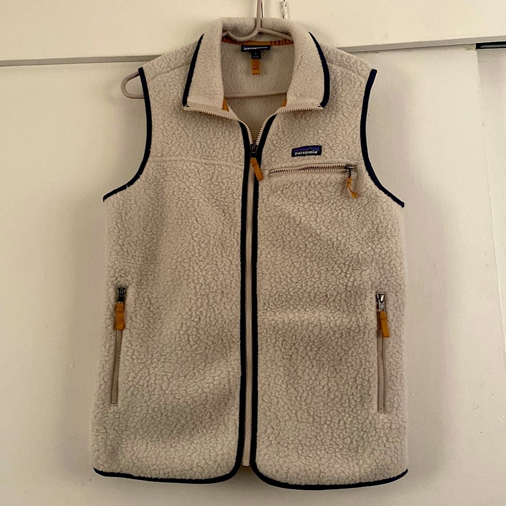 Patagonia Cozy and Warm Retro Pile Fleece Vest NWOT